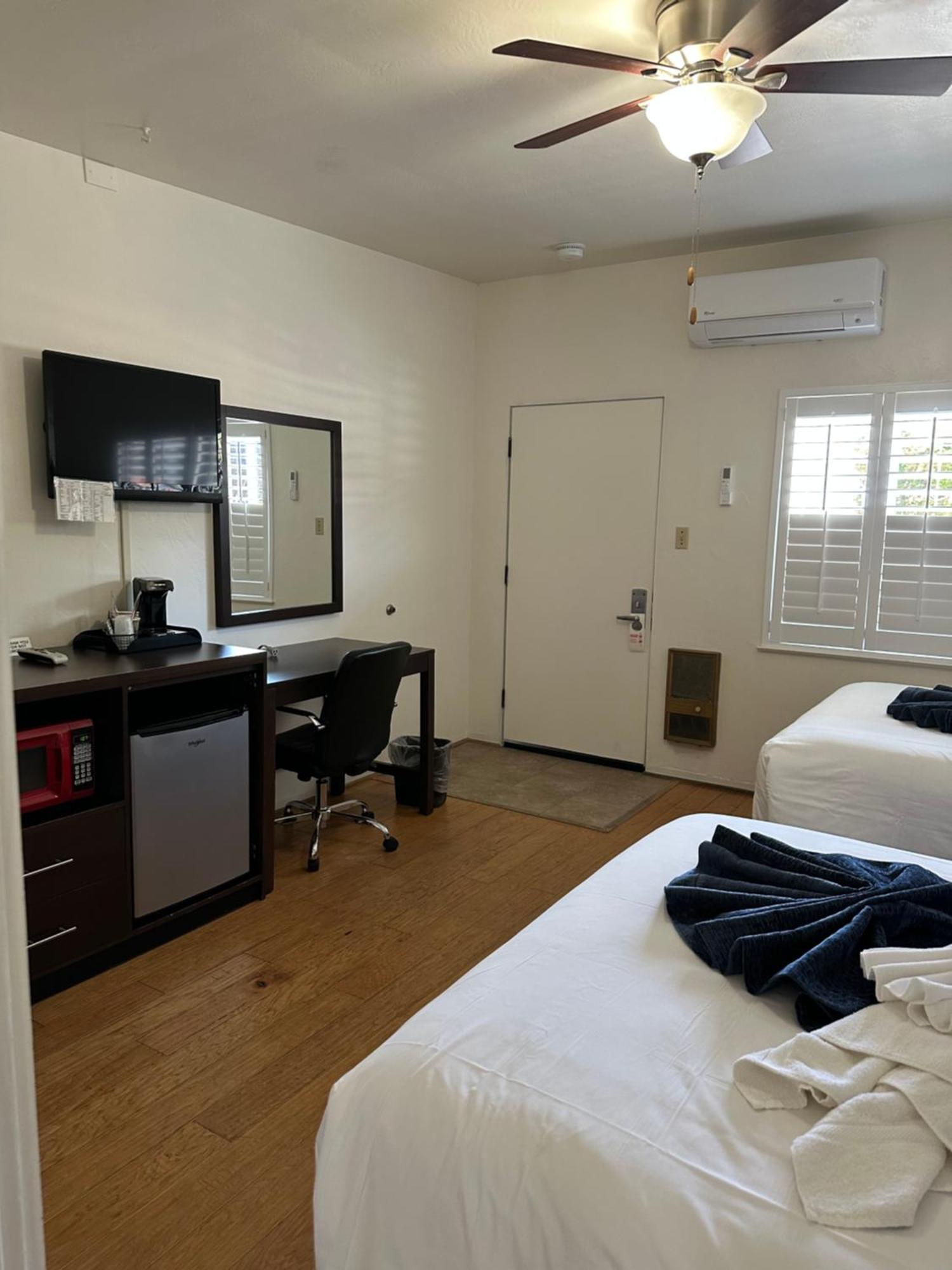 Cambria Palms Motel Eksteriør billede